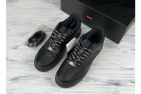 1 Supreme Nike Air Force Black   CU9225-001 Low 0728